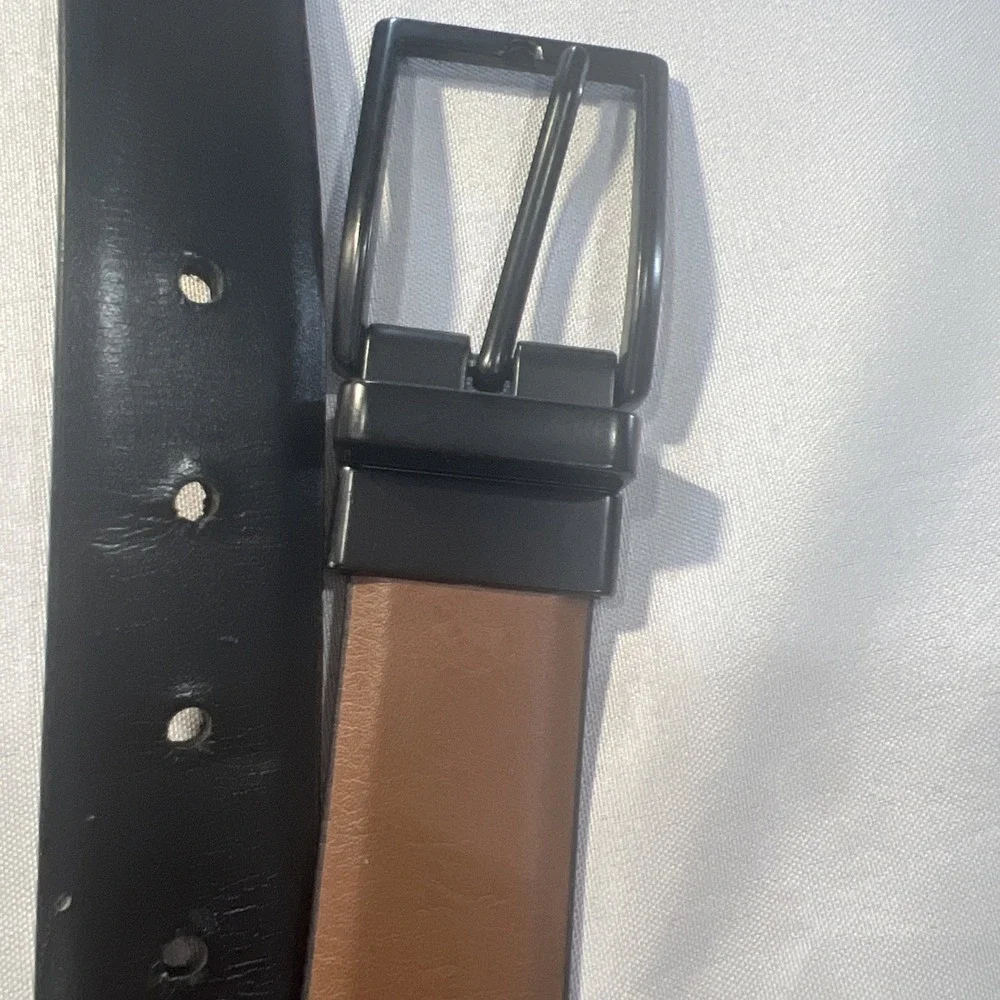 Mens‎ Size 36 Black or Brown Dress Leather Belt  Reversible 467